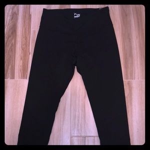 NWT Old Navy Active Capri Leggings